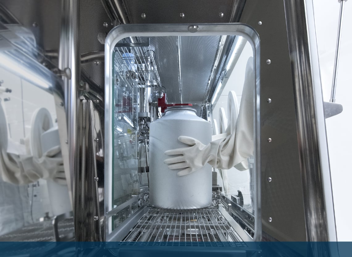 RABS-vs-Pharmaceutical-Isolators-featured