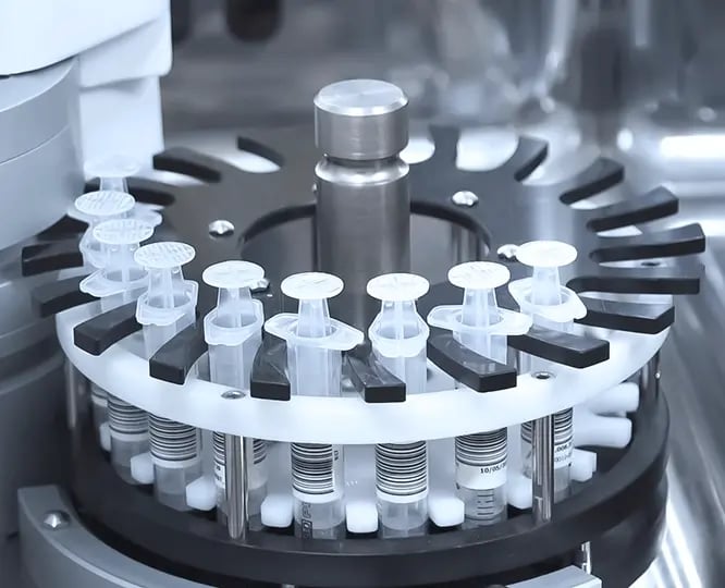NEXT-automatic-dispensing-vials-syringe (4)